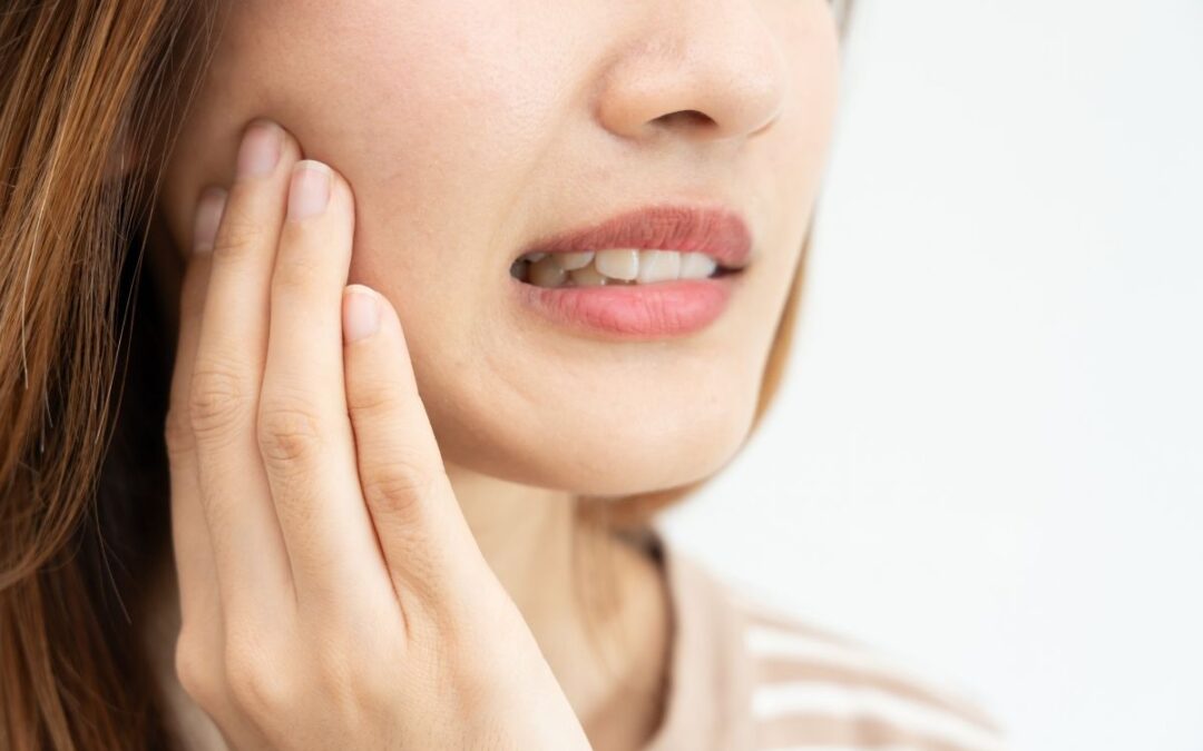 How Dentists Diagnose and Treat Sudden Tooth Pain