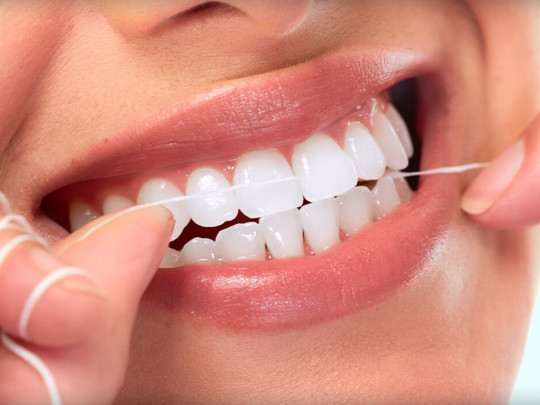 Veneers Before and After Fix Small Chips in Teeth Veneers Before and After